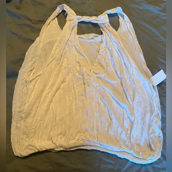 Free People White Message To Malibu Tank - Picture 6 of 6